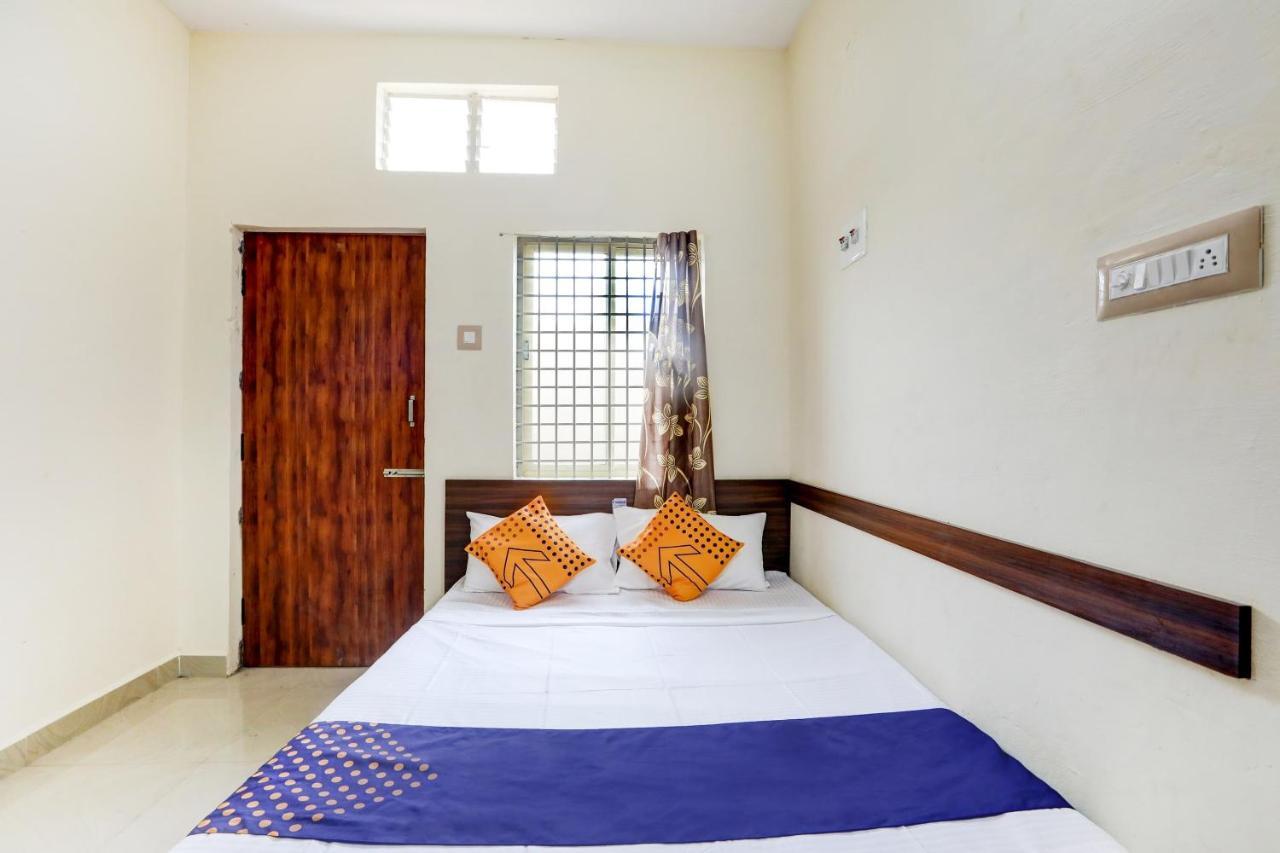 SPOT ON 65397 New Dhan Win Lodge Belagula Exterior foto